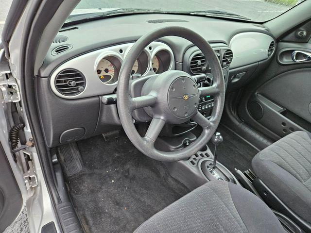 2005 Chrysler PT Cruiser Unknown