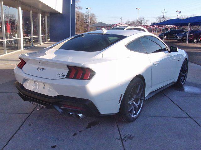 2025 Ford Mustang GT Premium Fastback