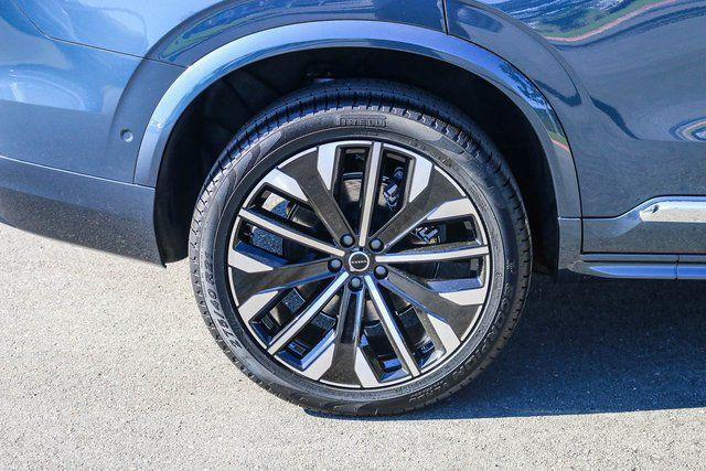 2026 Volvo XC90 Plus, B6 AWD Gas (mild hybrid), Gasoline, Bright, 7 Seats