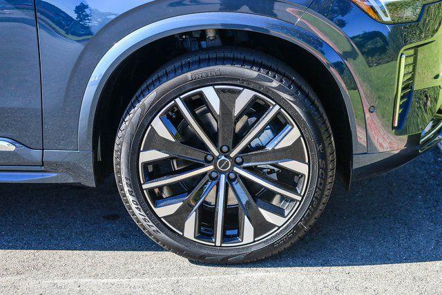 2026 Volvo XC90 Plus, B6 AWD Gas (mild hybrid), Gasoline, Bright, 7 Seats