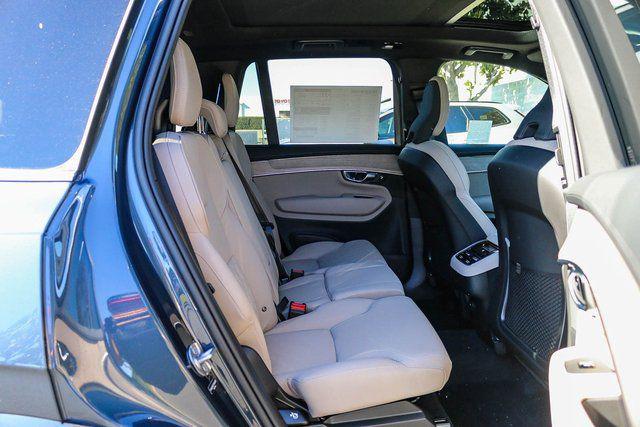 2026 Volvo XC90 Plus, B6 AWD Gas (mild hybrid), Gasoline, Bright, 7 Seats