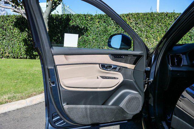 2026 Volvo XC90 Plus, B6 AWD Gas (mild hybrid), Gasoline, Bright, 7 Seats