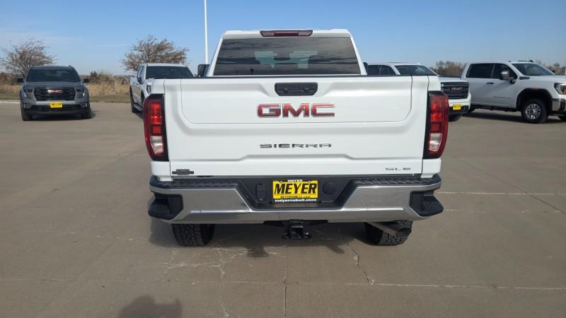 2026 GMC Sierra 2500HD Crew Cab, Standard Bed, SLE, 4WD