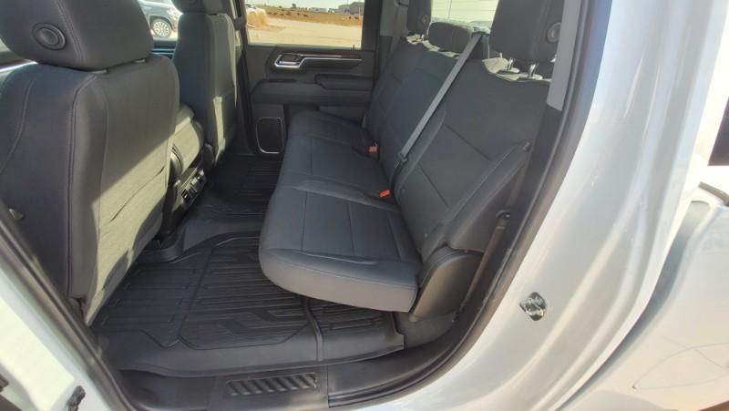 2026 GMC Sierra 2500HD Crew Cab, Standard Bed, SLE, 4WD