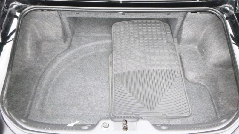 2002 Ford Thunderbird w/Hardtop Premium/Deluxe/Premium/w/Hardtop Deluxe
