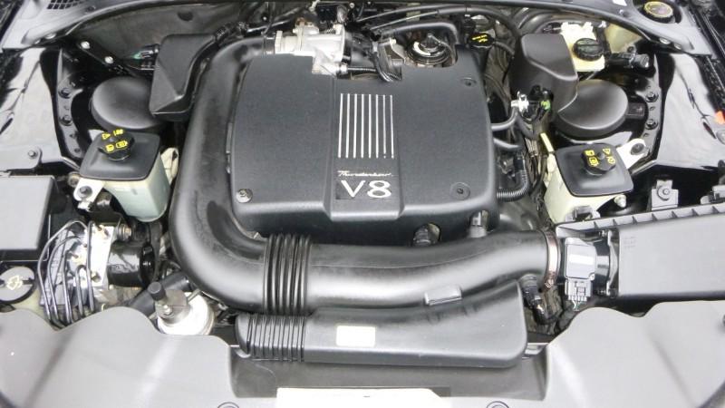 2002 Ford Thunderbird w/Hardtop Premium/Deluxe/Premium/w/Hardtop Deluxe