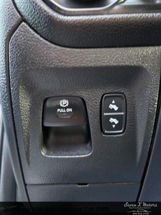2020 Ram 1500 Big Horn Crew Cab 4x4 57 Box