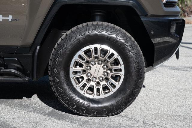 2024 GMC HUMMER EV 2X