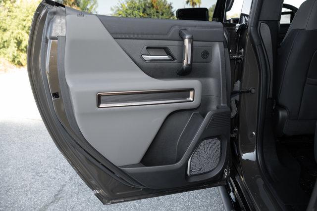 2024 GMC HUMMER EV 2X