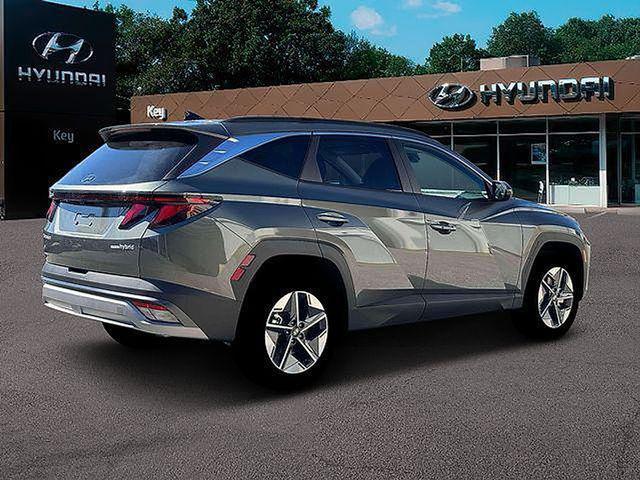 2026 Hyundai Tucson Hybrid SEL