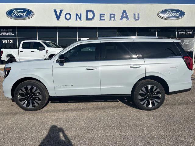 2025 Ford Expedition Platinum for sale in El Campo, TX