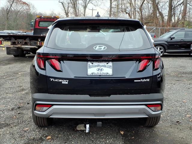 2026 Hyundai Tucson Hybrid Blue SE