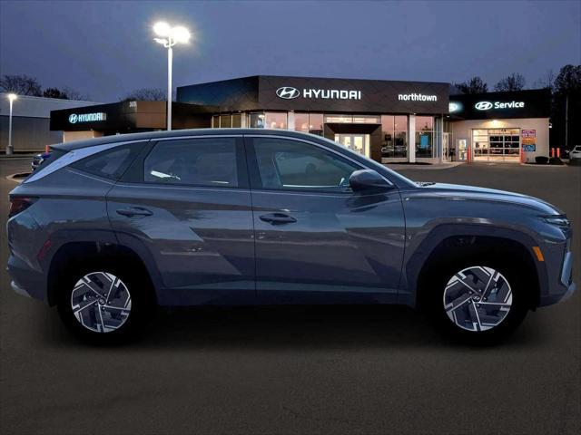 2026 Hyundai Tucson Hybrid Blue SE
