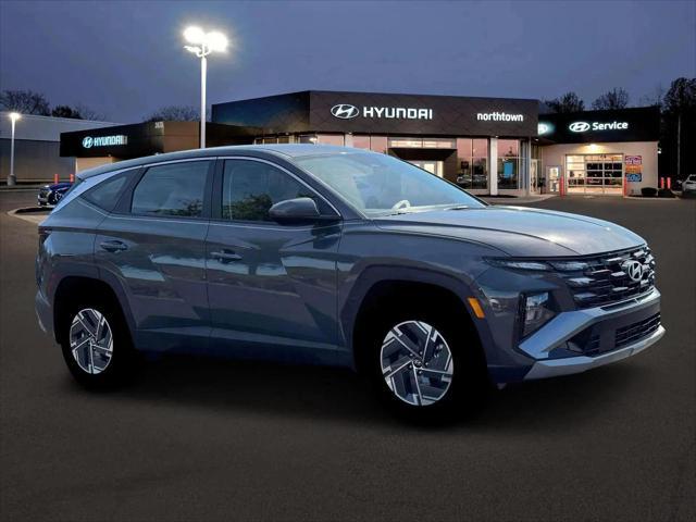 2026 Hyundai Tucson Hybrid Blue SE
