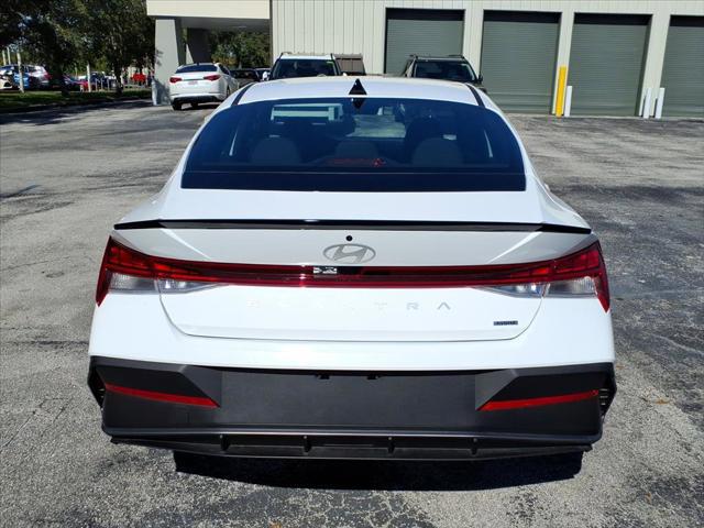 2026 Hyundai Elantra Hybrid SEL Sport