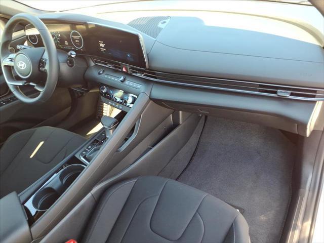 2026 Hyundai Elantra Hybrid SEL Sport