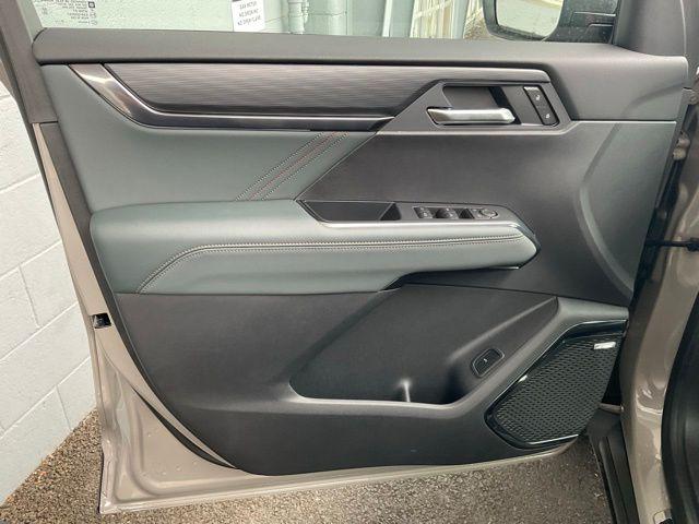 2026 GMC Acadia AT4 AWD