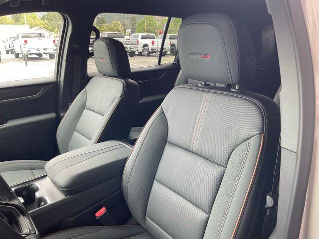 2026 GMC Acadia AT4 AWD