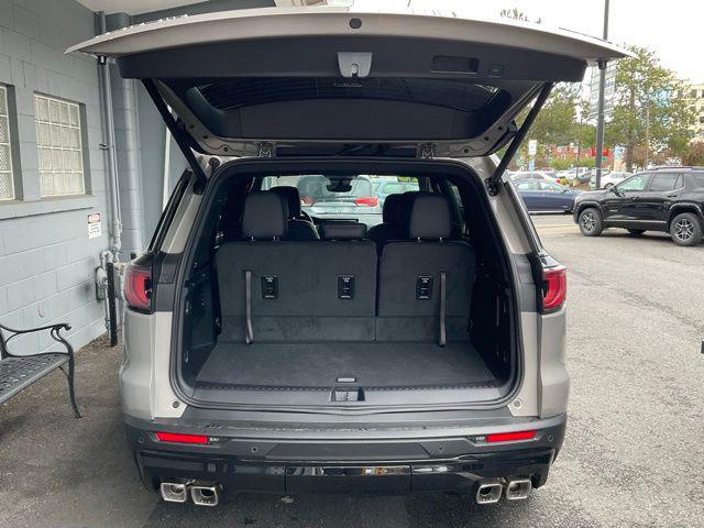 2026 GMC Acadia AT4 AWD