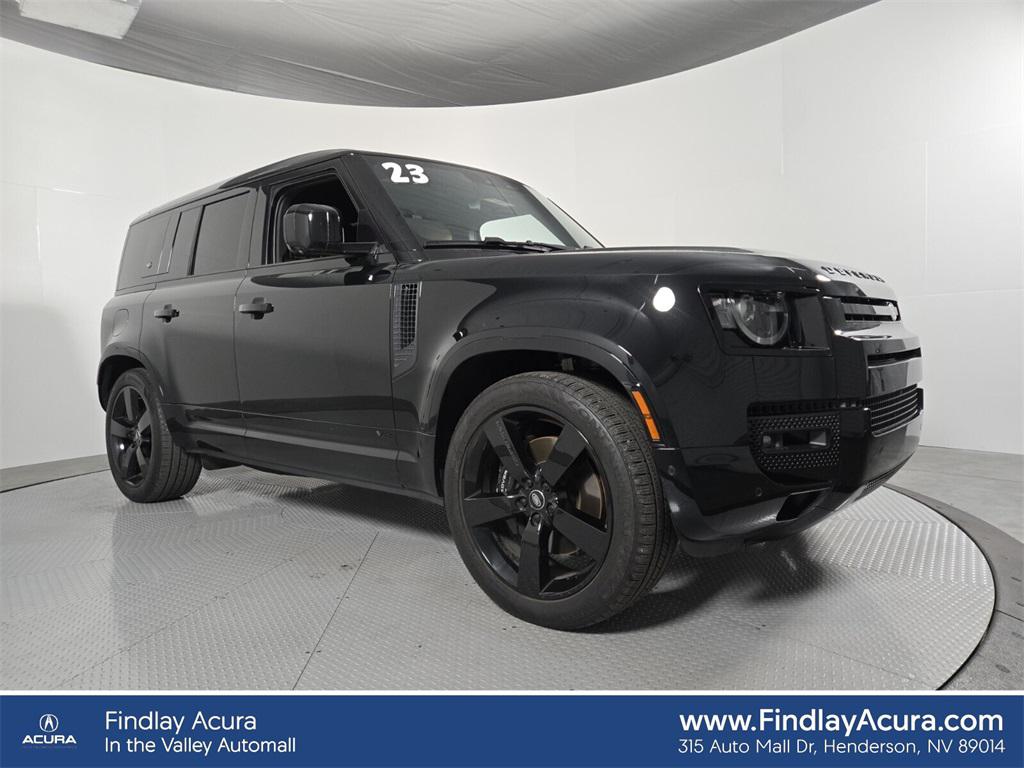 2023 Land Rover Defender V8