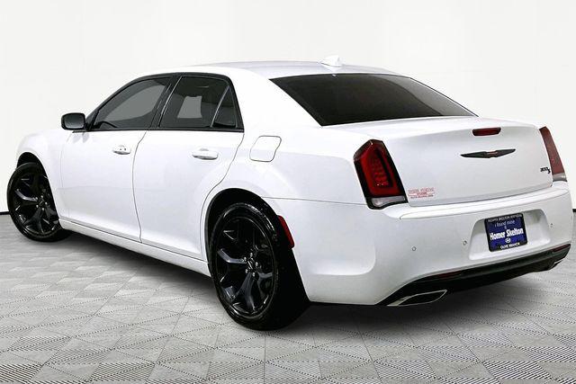 Used 2021 Chrysler 300 For Sale in Olive Branch, MS