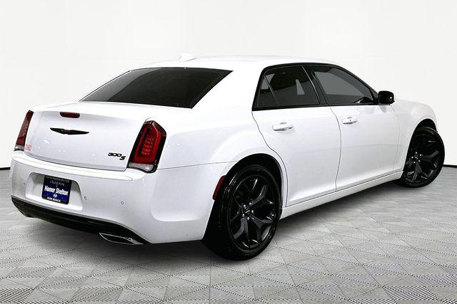 Used 2021 Chrysler 300 For Sale in Olive Branch, MS
