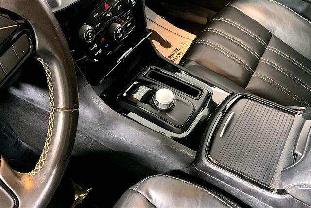 Used 2021 Chrysler 300 For Sale in Olive Branch, MS