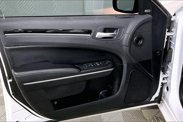 Used 2021 Chrysler 300 For Sale in Olive Branch, MS