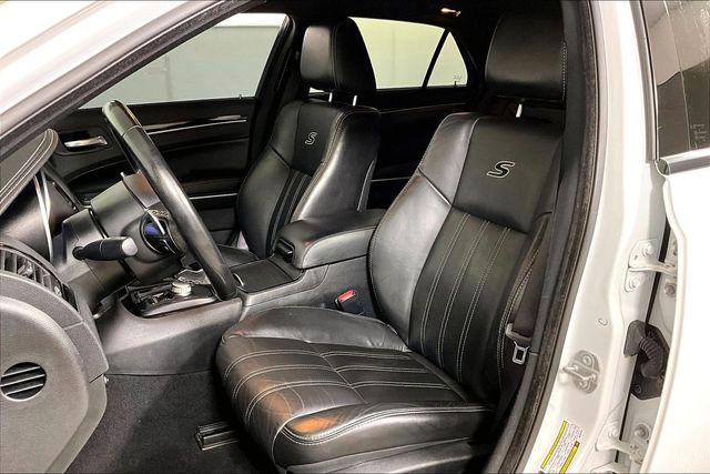 Used 2021 Chrysler 300 For Sale in Olive Branch, MS