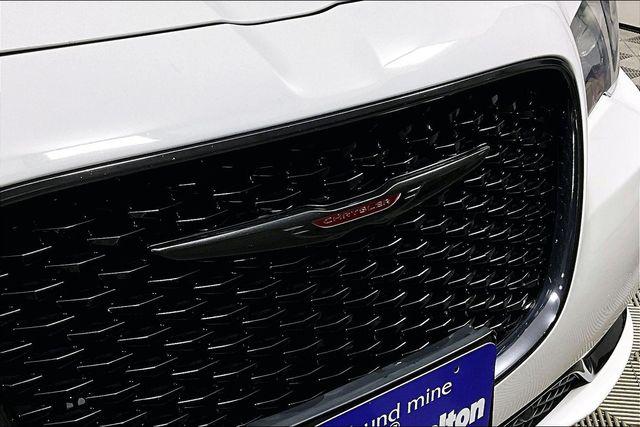 Used 2021 Chrysler 300 For Sale in Olive Branch, MS