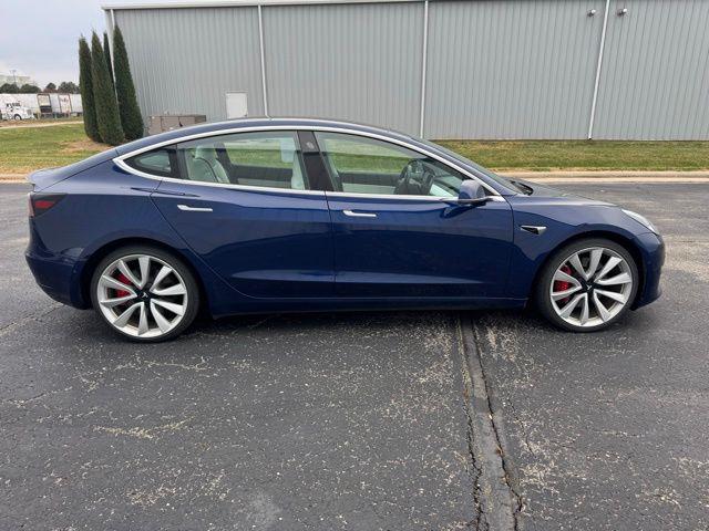 2018 Tesla Model 3 Long Range 2018 Tesla Model 3 Long Range