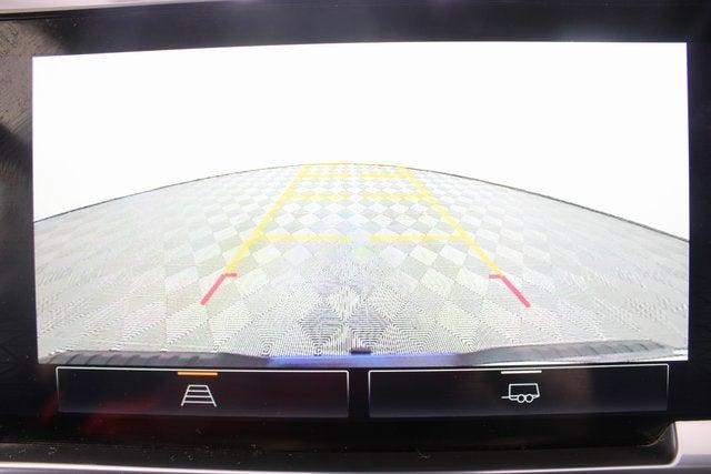 2022 GMC Sierra 1500 4WD Crew Cab Short Box Elevation