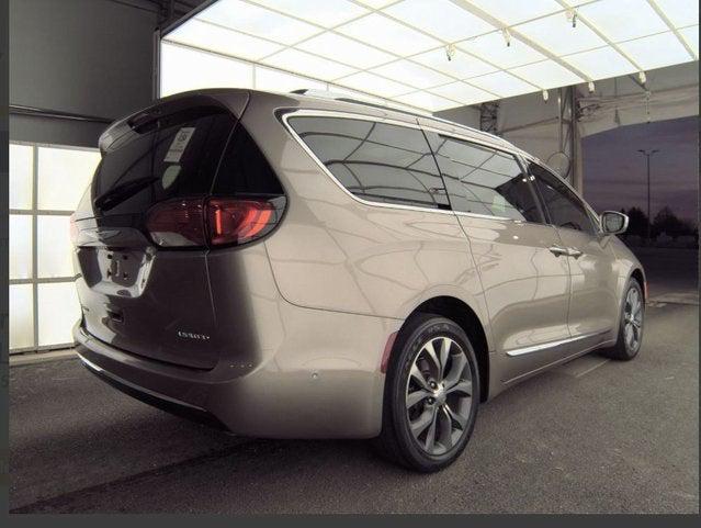 2017 Chrysler Pacifica Limited 2017 Chrysler Pacifica Limited