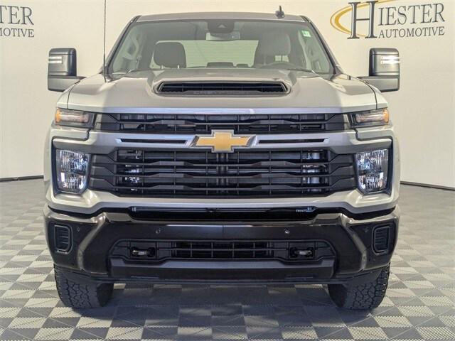 2025 Chevrolet Silverado 2500HD 4WD Crew Cab Standard Bed Custom 2025 Chevrolet Silverado 2500HD 4WD Crew Cab Standard Bed Custom