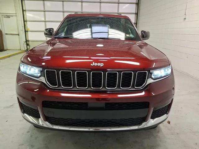 2024 Jeep Grand Cherokee L Laredo 4x4 2024 Jeep Grand Cherokee L Laredo 4x4