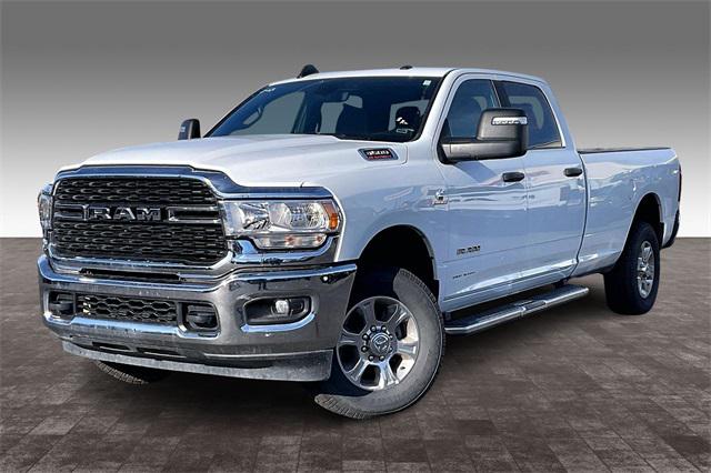 2024 RAM 3500 Big Horn Crew Cab 4x4 8 Box
