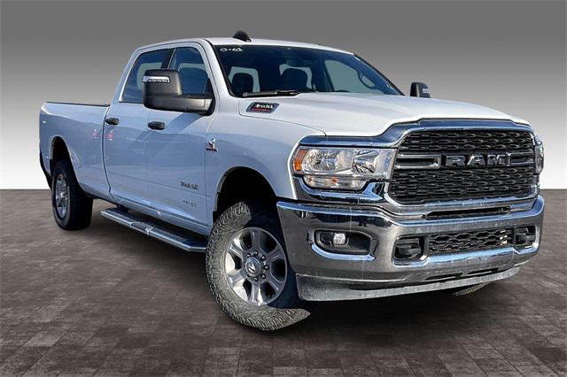 2024 RAM 3500 Big Horn Crew Cab 4x4 8 Box