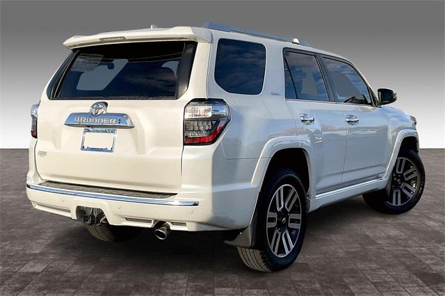 2019 Toyota 4Runner SR5 2019 Toyota 4Runner SR5