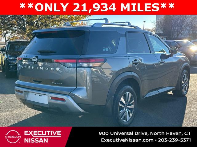 2024 Nissan Pathfinder SL 4WD