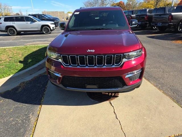 2025 Jeep Grand Cherokee Limited 4x4 2025 Jeep Grand Cherokee Limited 4x4