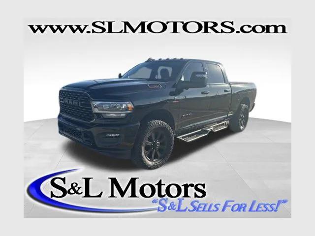 2023 RAM 2500 Big Horn Crew Cab 4x4 64 Box 2023 RAM 2500 Big Horn Crew Cab 4x4 64 Box