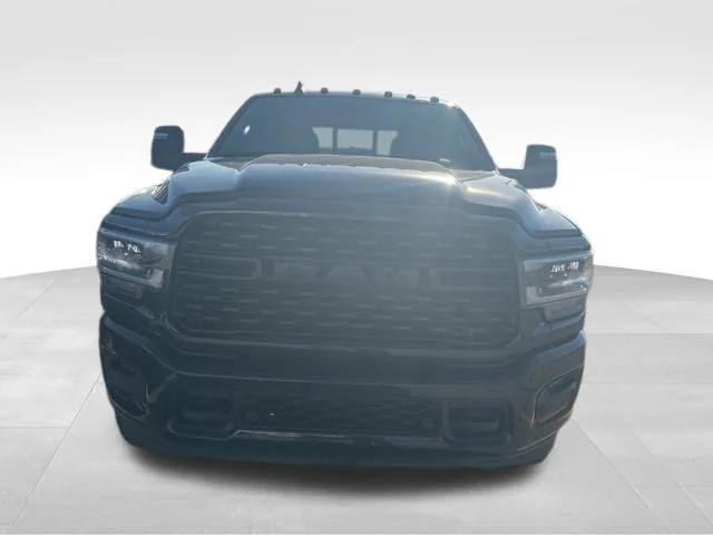 2023 RAM 2500 Big Horn Crew Cab 4x4 64 Box 2023 RAM 2500 Big Horn Crew Cab 4x4 64 Box