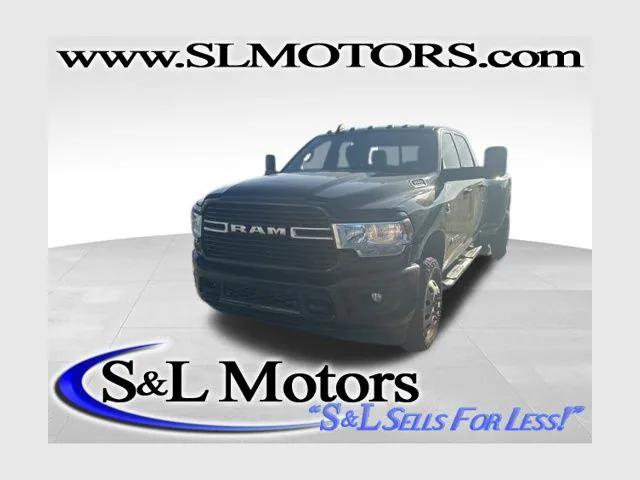 2019 RAM 3500 Big Horn Crew Cab 4x4 8 Box 2019 RAM 3500 Big Horn Crew Cab 4x4 8 Box