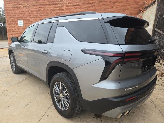 2025 Chevrolet Traverse FWD LT