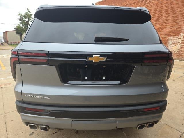 2025 Chevrolet Traverse FWD LT