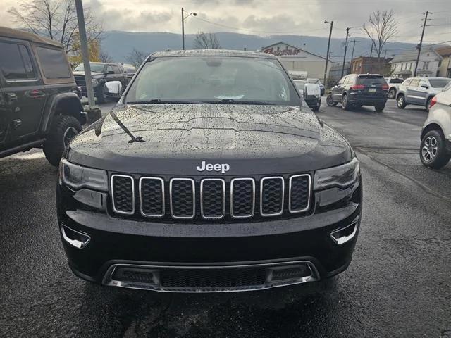 2019 Jeep Grand Cherokee Limited 4x4 2019 Jeep Grand Cherokee Limited 4x4