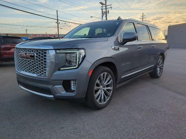 2022 GMC Yukon XL 4WD Denali 2022 GMC Yukon XL 4WD Denali