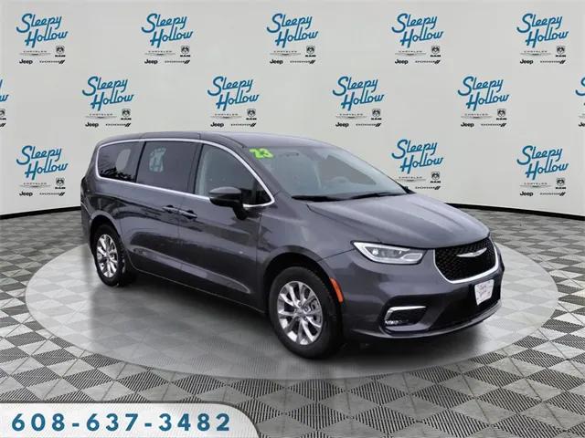 2023 Chrysler Pacifica Touring L AWD 2023 Chrysler Pacifica Touring L AWD