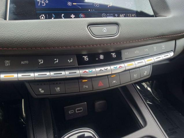 2023 Cadillac XT4 AWD Sport