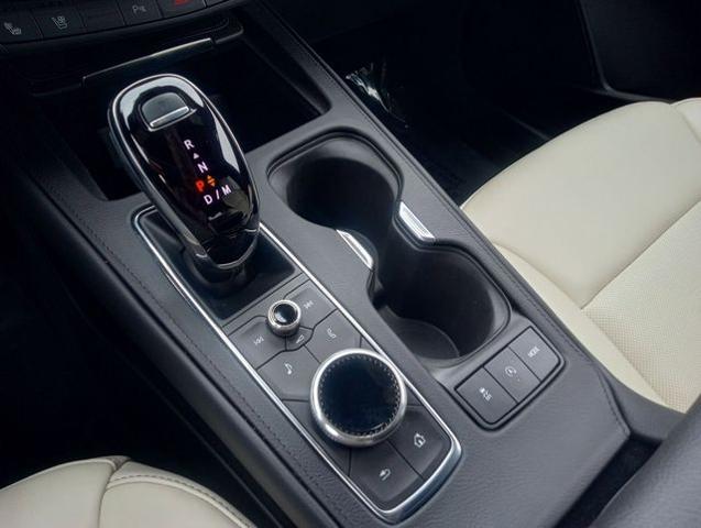 2023 Cadillac XT4 AWD Sport